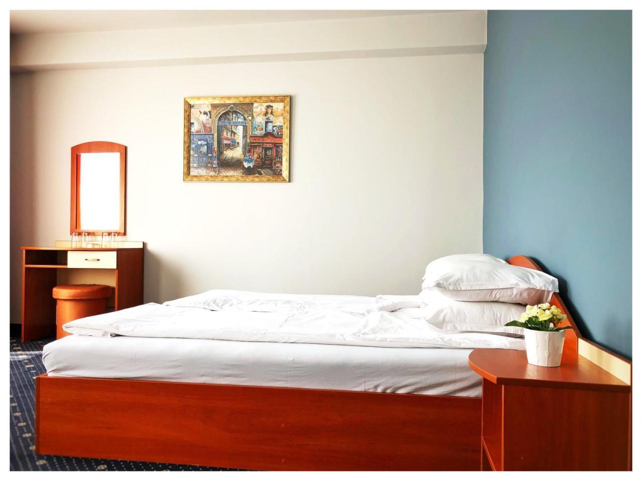 Hotel Rahovets Gorna Orjahovica Esterno foto